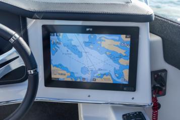 Raymarine Axiom+ 12 RV chartplotter (TG 6.9)