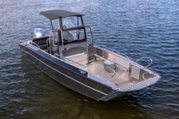 Tumman värinen T-Top -katos 625/635 CC -ohjauspulpetille.