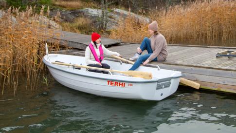 The boat has space for four people.