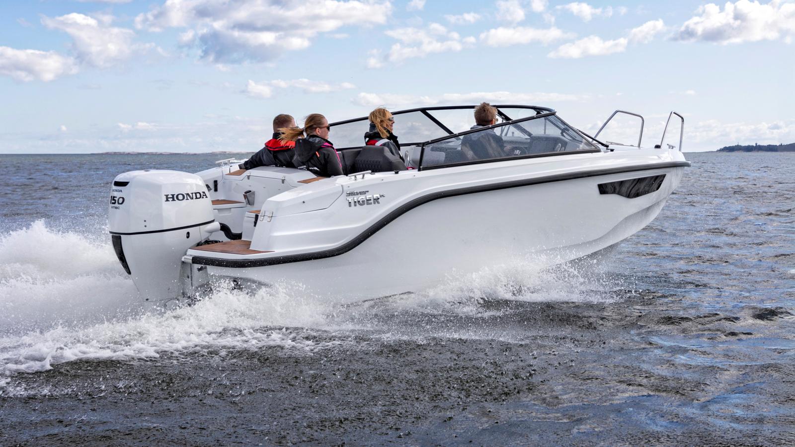 Silver Tiger DC on palkittu day cruiser kattavalla varustelulla.