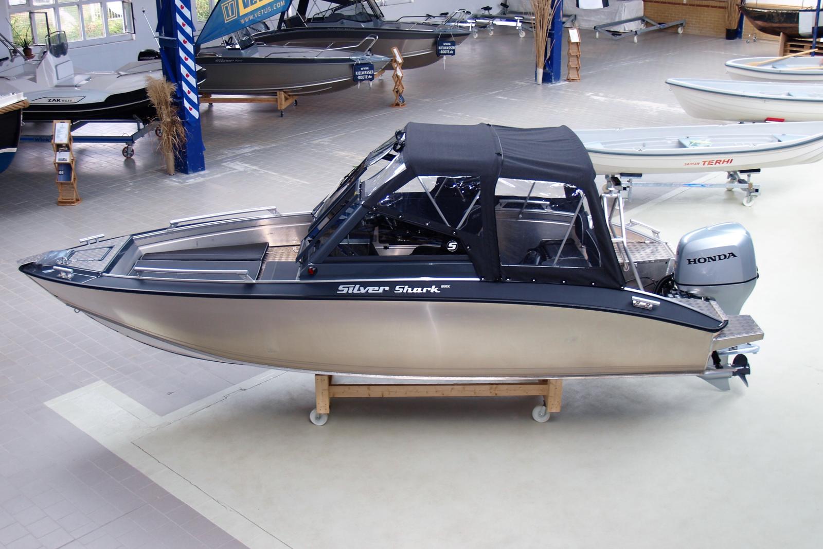 Stern canopy